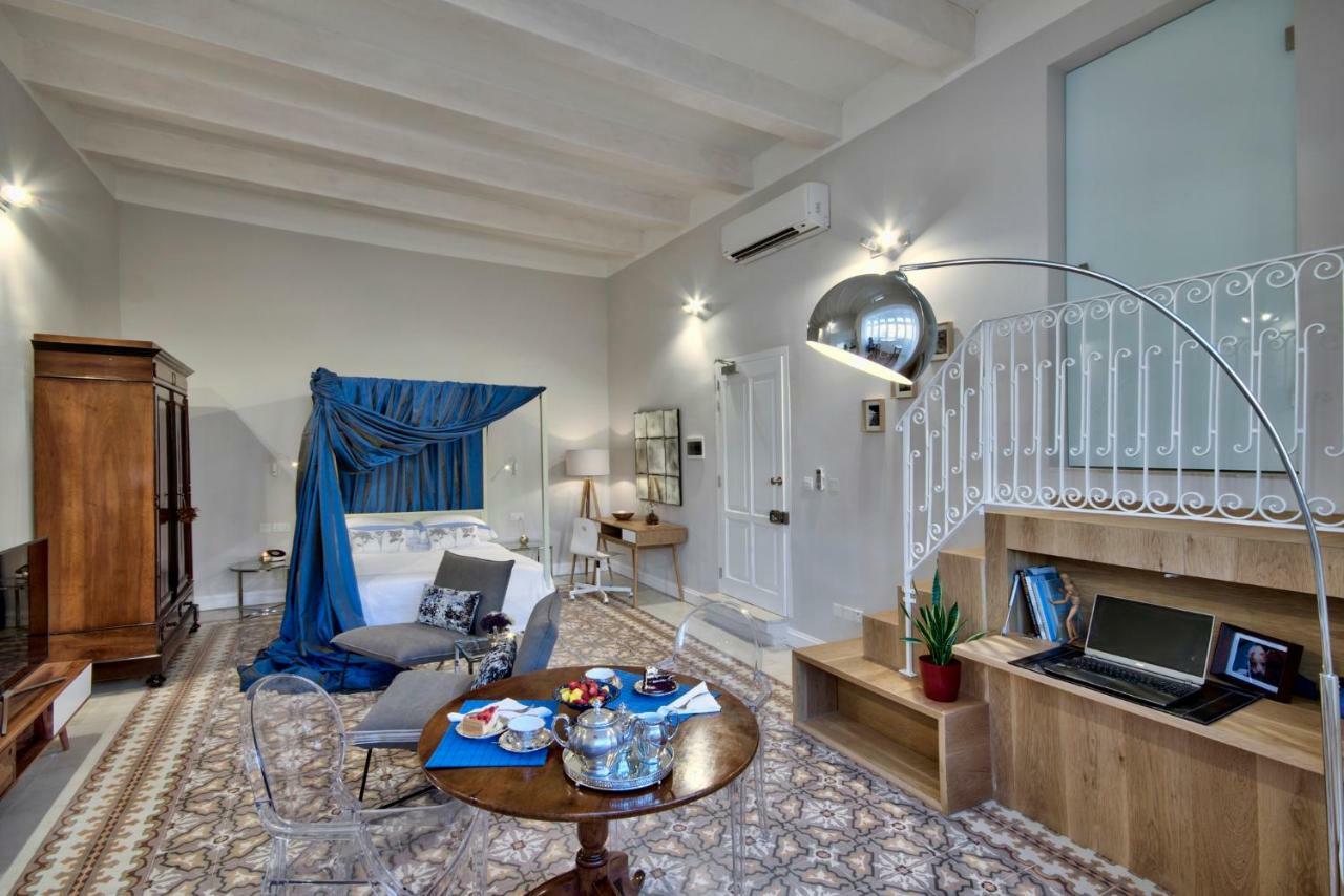 Mint Suite No3 Валетта Экстерьер фото